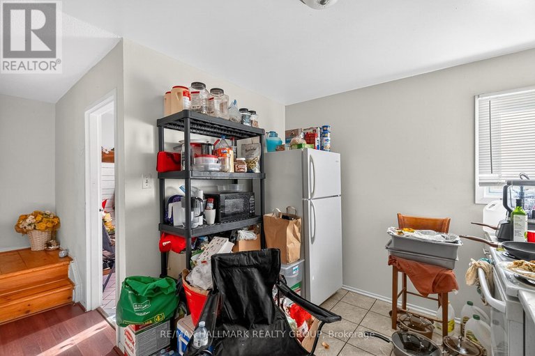 29004363/1773-meadowbrook-road/pineview/ottawa/ontario/K1B4W6_8