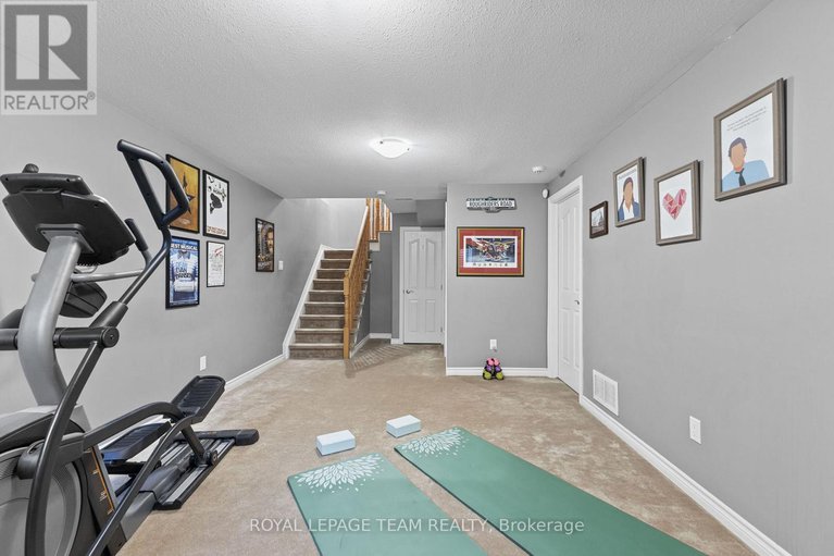 28633299/1879-arrowgrass-way/notting-hillsummerside/ottawa/ontario/K4A0C9_33