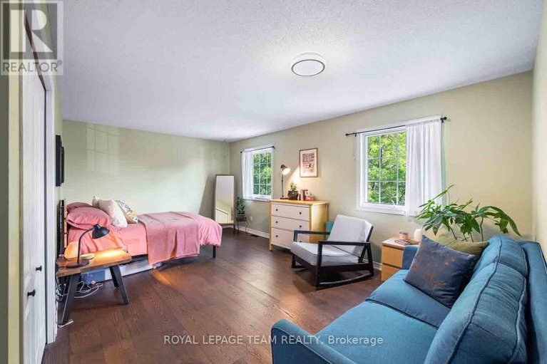 28853466/1271-collier-crescent/greely/ottawa/ontario/K4P1C1_31