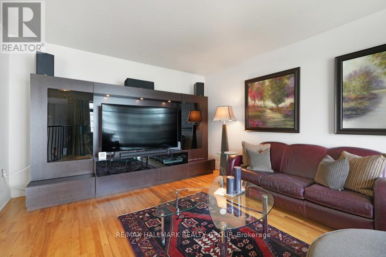 28811810/ph2-364-cooper-street/ottawa-centre/ottawa/ontario/K2P2P3_21
