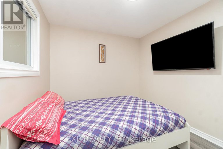 28939724/18-2640-draper-avenue/redwood-park/ottawa/ontario/K2H7A1_18