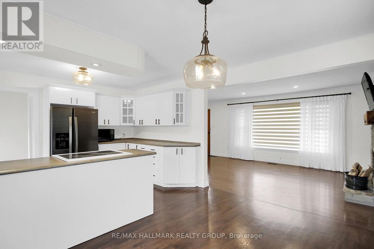 28399622/3338-huntley-road/richmond/ottawa/ontario/K0A2Z0_24