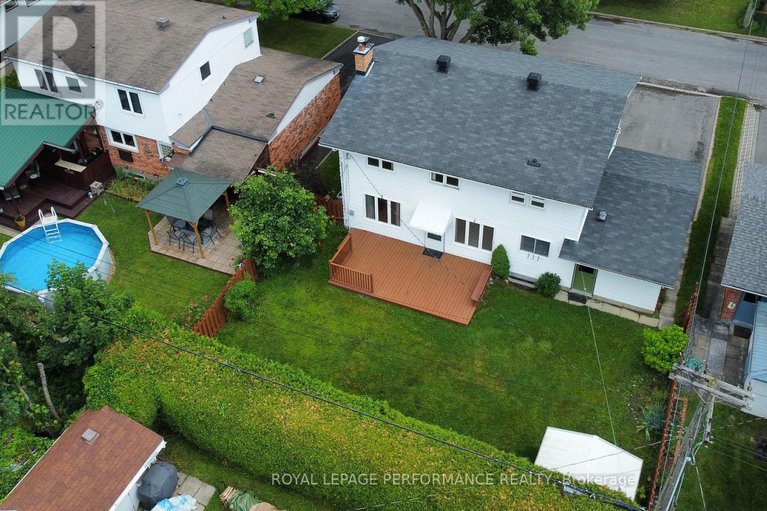 28570565/2220-quinton-street/urbandale-acres/ottawa/ontario/K1H6V3_35