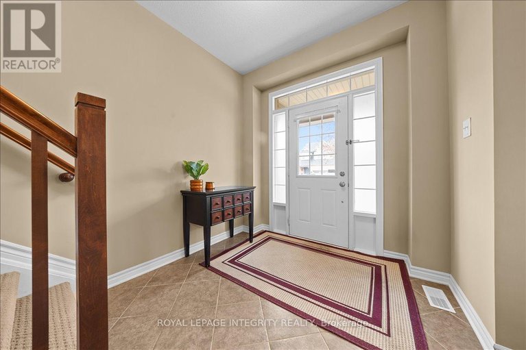 29609929/638-rosehill-avenue/stittsville-north/ottawa/ontario/K2S0K2_5