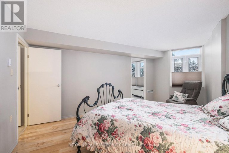 29107504/210-1025-grenon-avenue/fairfield-heights/ottawa/ontario/K2B8S5_23