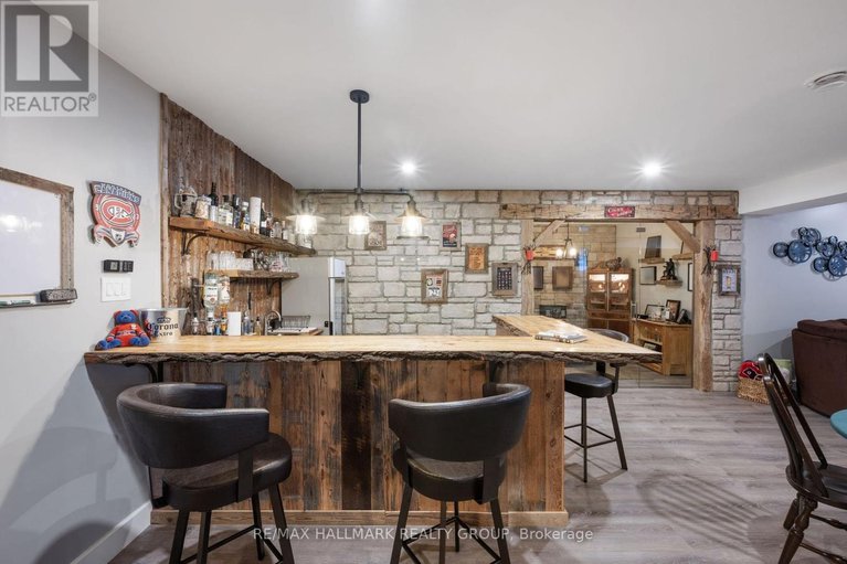 28373662/691-ebbs-bay-road/drummond-n-elmsley-drummond-twp/drummondnorth-elmsley/ontario/K7C0C5_30