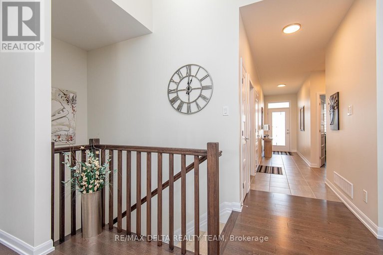 29669160/373-sterling-avenue/town-of-rockland/clarence-rockland/ontario/K2K0L4_22