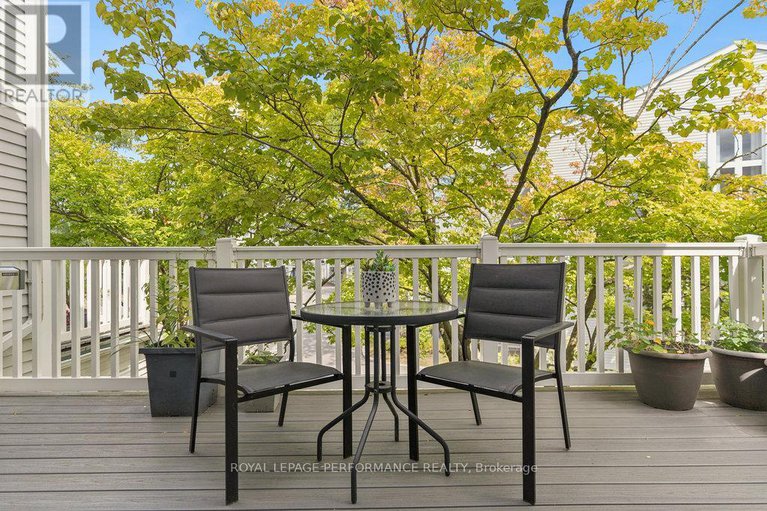 28847039/5-forsyth-lane/crystal-beach/ottawa/ontario/K2H9H1_24
