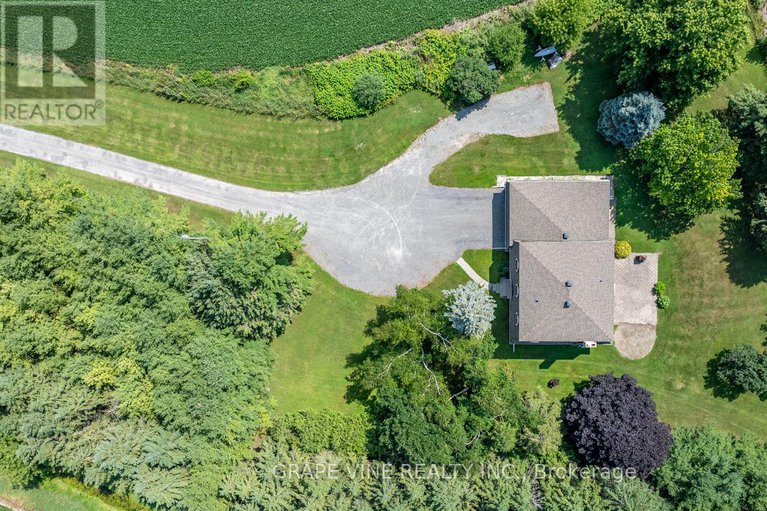 29249714/5073-rushmore-road/south-of-fallowfield-road/ottawa/ontario/K0A2Z0_41