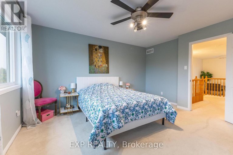 28967265/2341-glandriel-crescent/springridgeeast-village/ottawa/ontario/K4A4S8_20