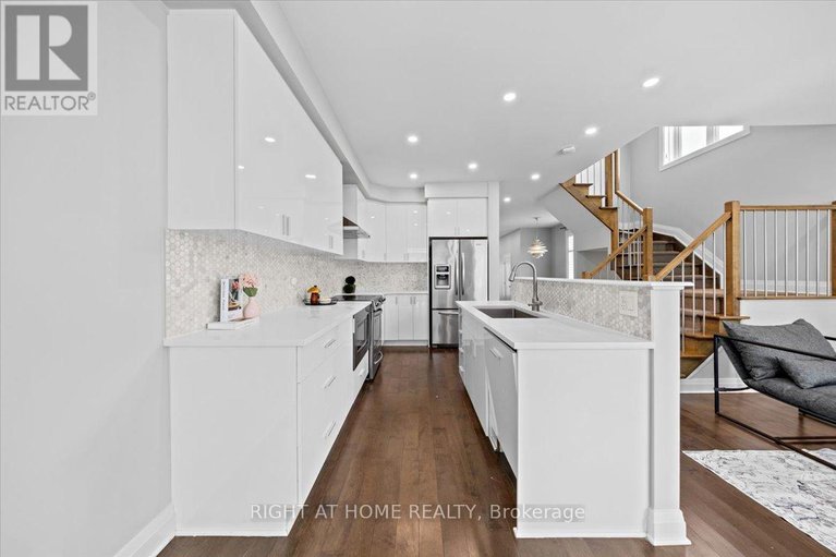28522931/601-willowmere-way/blossom-parkkemp-parkfindlay-creek/ottawa/ontario/K1T0K2_17