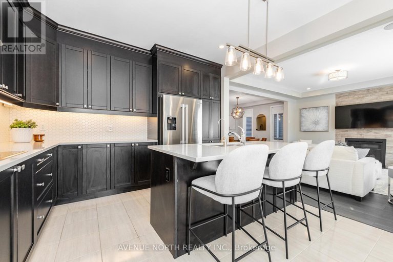 29437625/805-henslows-circle/avalon-west/ottawa/ontario/K4A5H6_19