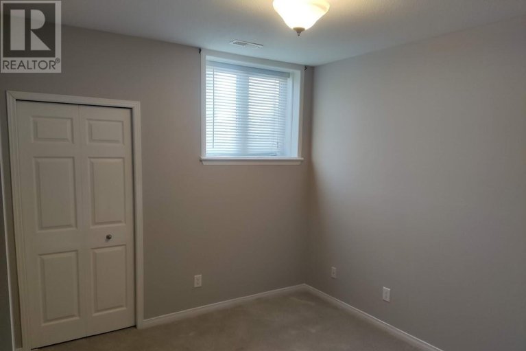 29112507/149-windswept-private/riverside-southgloucester-glen/ottawa/ontario/K1V0Z4_15