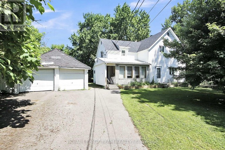 28588730/1429-balmoral-drive-n/cedardale/ottawa/ontario/K1V1H2_2