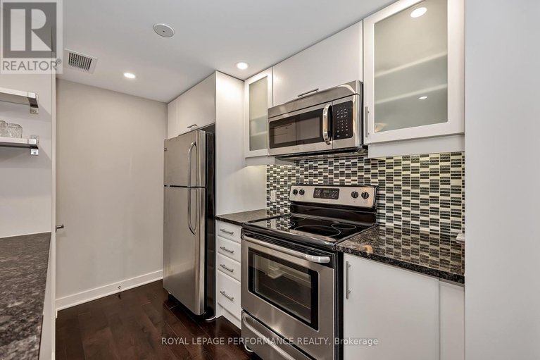 29461284/104-300a-lett-street/west-centre-town/ottawa/ontario/K1R0A8_8