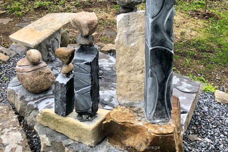 29255409/60-pontiac-street/ottawa-westtunneys-pasture/ottawa/ontario/K1Y2K1_29