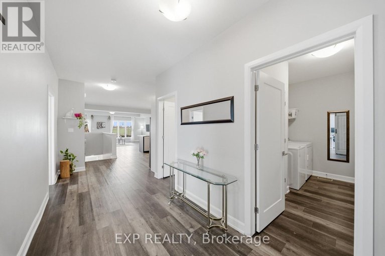 29650528/451-lancaster-lane/winchester/north-dundas/ontario/K0C2K0_3