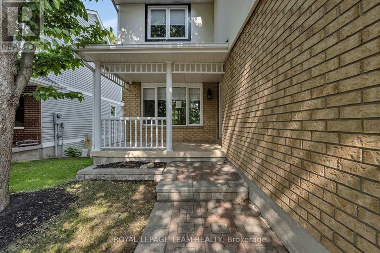 28509472/2207-nature-trail-crescent/orleans-village/ottawa/ontario/K1W1E7_4