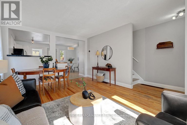 29433009/321-donald-street/overbrookcastle-heights/ottawa/ontario/K1K1M4_6