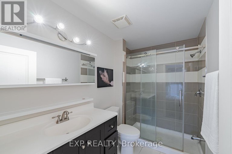 28359766/14-camil-street/castle-heightsrideau-high/ottawa/ontario/K1K0X1_27