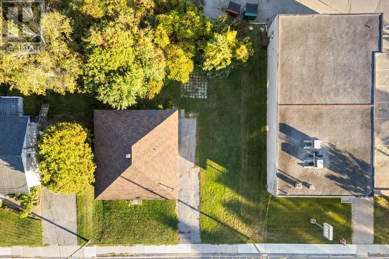 28972979/2709-laurier-street/town-of-rockland/clarence-rockland/ontario/K4K1A3_27