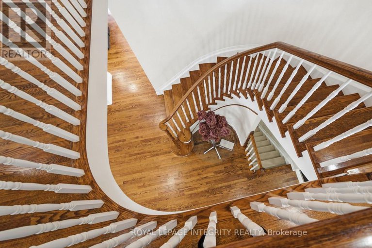 29430717/20-farmfield-crescent/emerald-meadowstrailwest/ottawa/ontario/K2M2S9_40