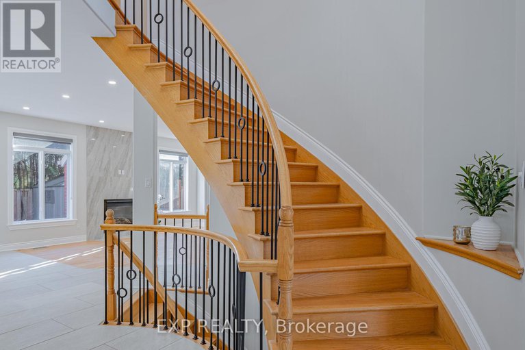 29139967/11-wellsmere-court/rideau-heightsrideau-river/ottawa/ontario/K2E8C2_33