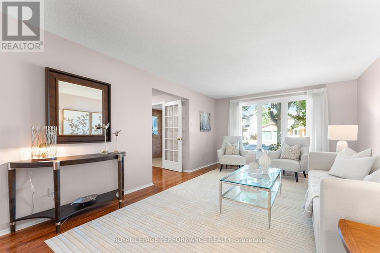 28877578/1848-thistleleaf-crescent/chapel-hill/ottawa/ontario/K1C5W7_5