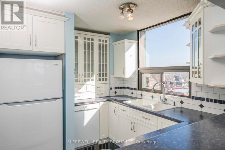 28491791/704-40-arthur-street/west-centre-town/ottawa/ontario/K1R7T5_7
