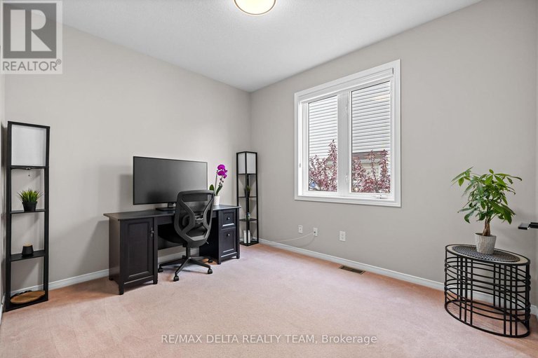 28543683/1591-winterport-way/fallingbrookpineridge/ottawa/ontario/K4A4C2_9