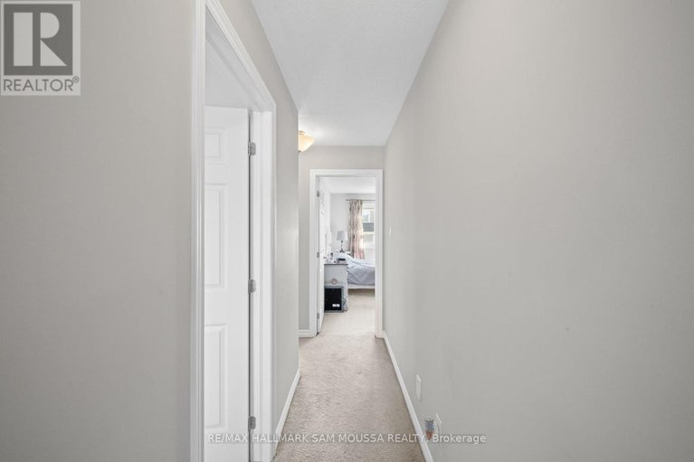 28482187/111-santolina-street/stittsville-north/ottawa/ontario/K2S0W9_18