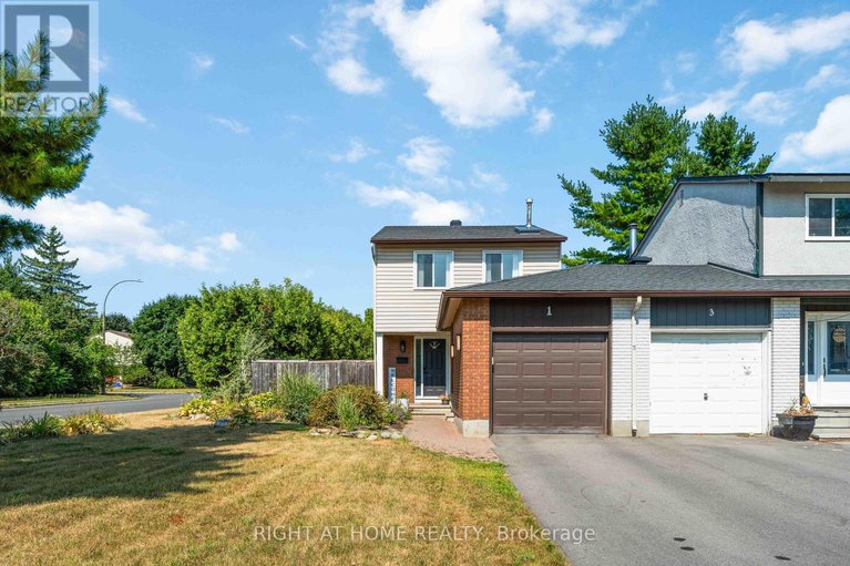 28737074/1-berkshire-way/pheasant-run/ottawa/ontario/K2J2B1_1