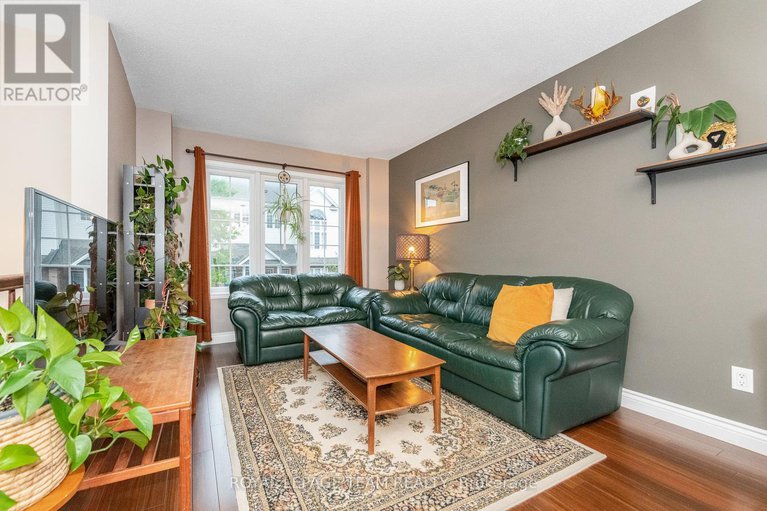 28579289/126-wharhol-private/westcliffe-estates/ottawa/ontario/K2H1G6_10