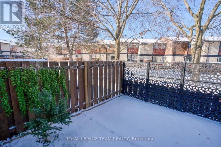 29497051/171-mcclintock-way/katimavik/ottawa/ontario/K2L2A5_28