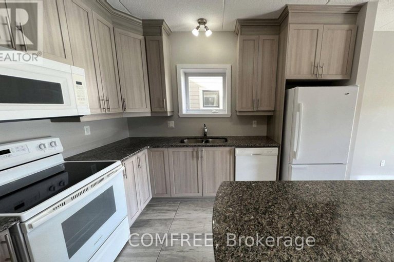 29674700/121-292-masters-lane/town-of-rockland/clarence-rockland/ontario/K4K0K5_3