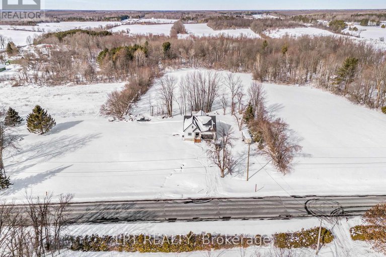 29402754/19779-county-road-25-road/south-glengarry-charlottenburgh-twp/south-glengarry/ontario/K0C1L0_33