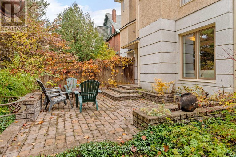 29067656/29-aylmer-avenue/old-ottawa-south/ottawa/ontario/K1S2W8_37