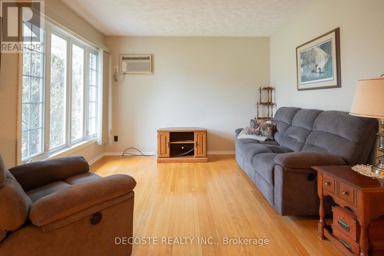 29143226/20676-glen-robertson-road/north-glengarry-lochiel-twp/north-glengarry/ontario/K0C1A0_13