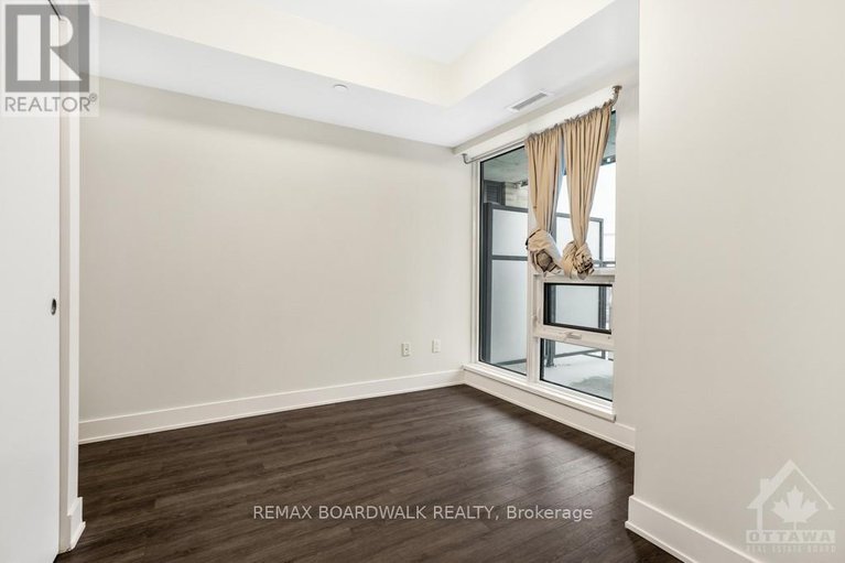 29364950/409-411-mackay-street/lindenlea/ottawa/ontario/K1M2K5_15