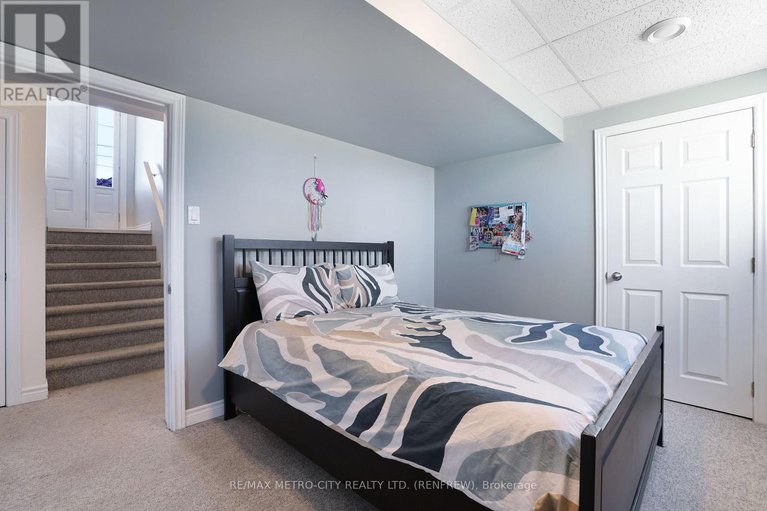 29436499/2431-eady-road/horton-twp/horton/ontario/K7V3Z6_30