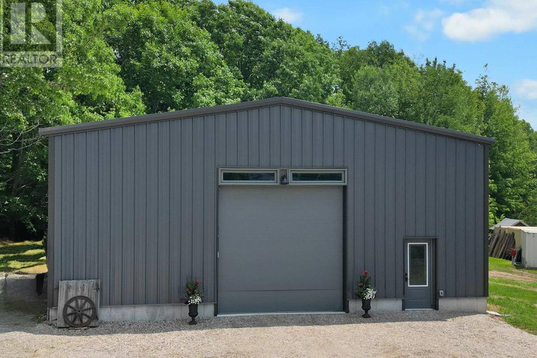 28465994/1155-ebbs-bay-road/drummond-n-elmsley-drummond-twp/drummondnorth-elmsley/ontario/K7C0C5_44