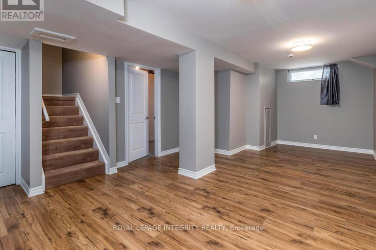 29282826/14-146-valley-stream-drive/leslie-park/ottawa/ontario/K2H9C6_29