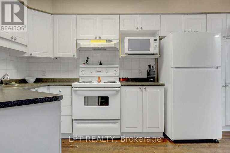 29018996/204-forestglade-crescent/hunt-club-park/ottawa/ontario/K1G6A7_11