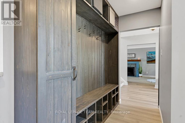 29263436/3-roberta-crescent/pheasant-run/ottawa/ontario/K2J1G5_11