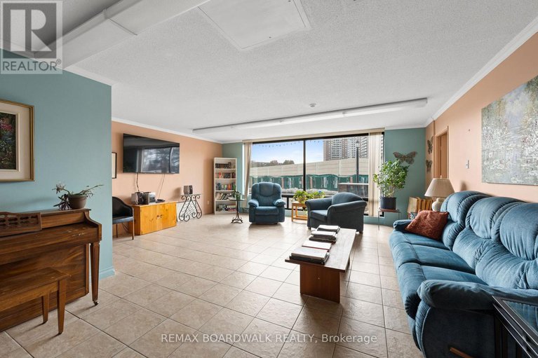 29447132/502-1190-richmond-road/woodroffe/ottawa/ontario/K2B8J3_31