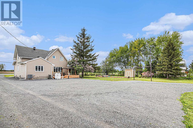 28344832/1436-ste-marie-street/embrun/russell/ontario/K0A1W0_20