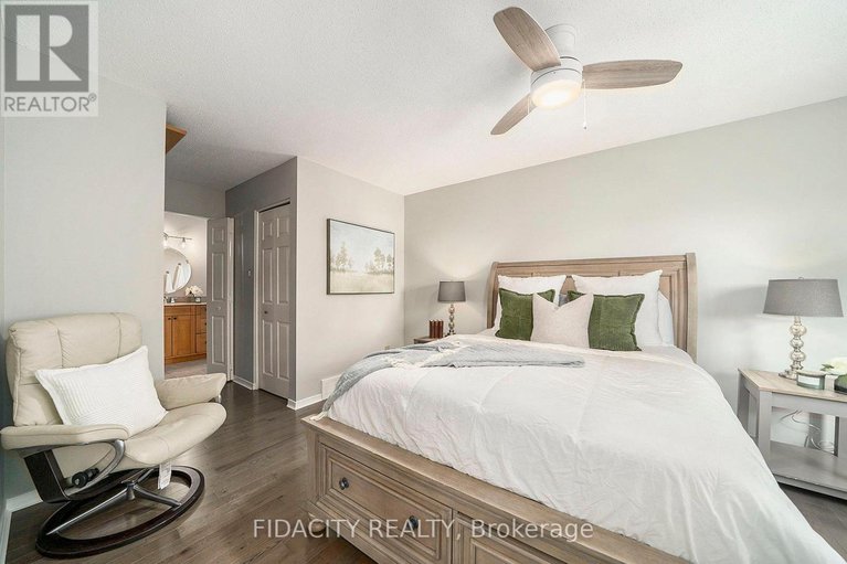 28817901/13-vesta-street/cedargrovefraserdale/ottawa/ontario/K2J3Y8_17