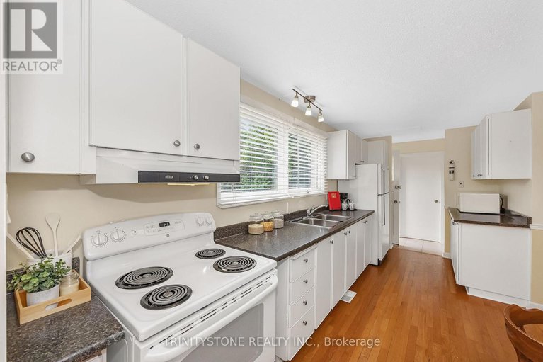 28500513/7-pulford-crescent/bayshore/ottawa/ontario/K2B6L6_14