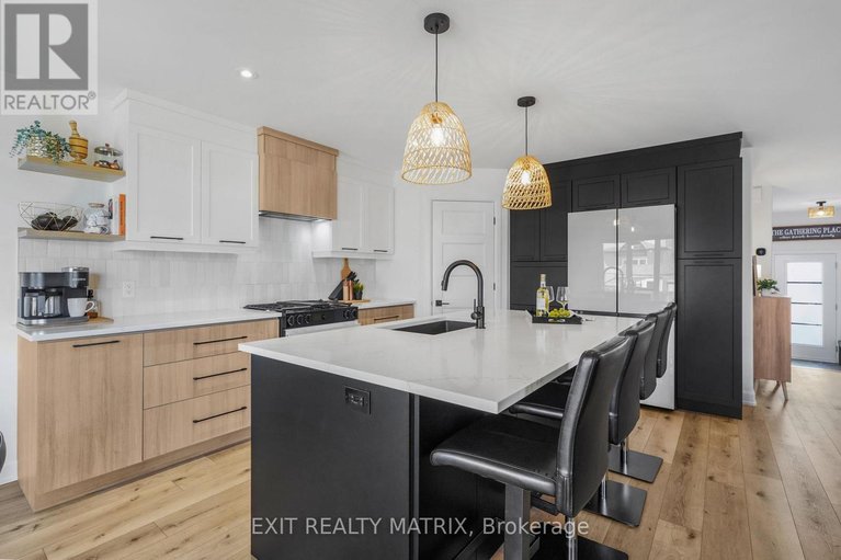 29640036/1200-montblanc-crescent/embrun/russell/ontario/K0A1W0_12