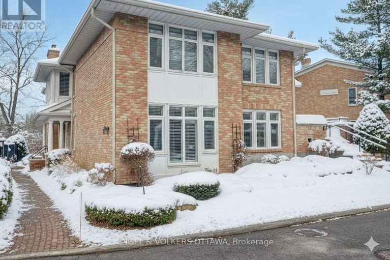 29162834/25-bittern-court/rockcliffe/ottawa/ontario/K1L8K9_1